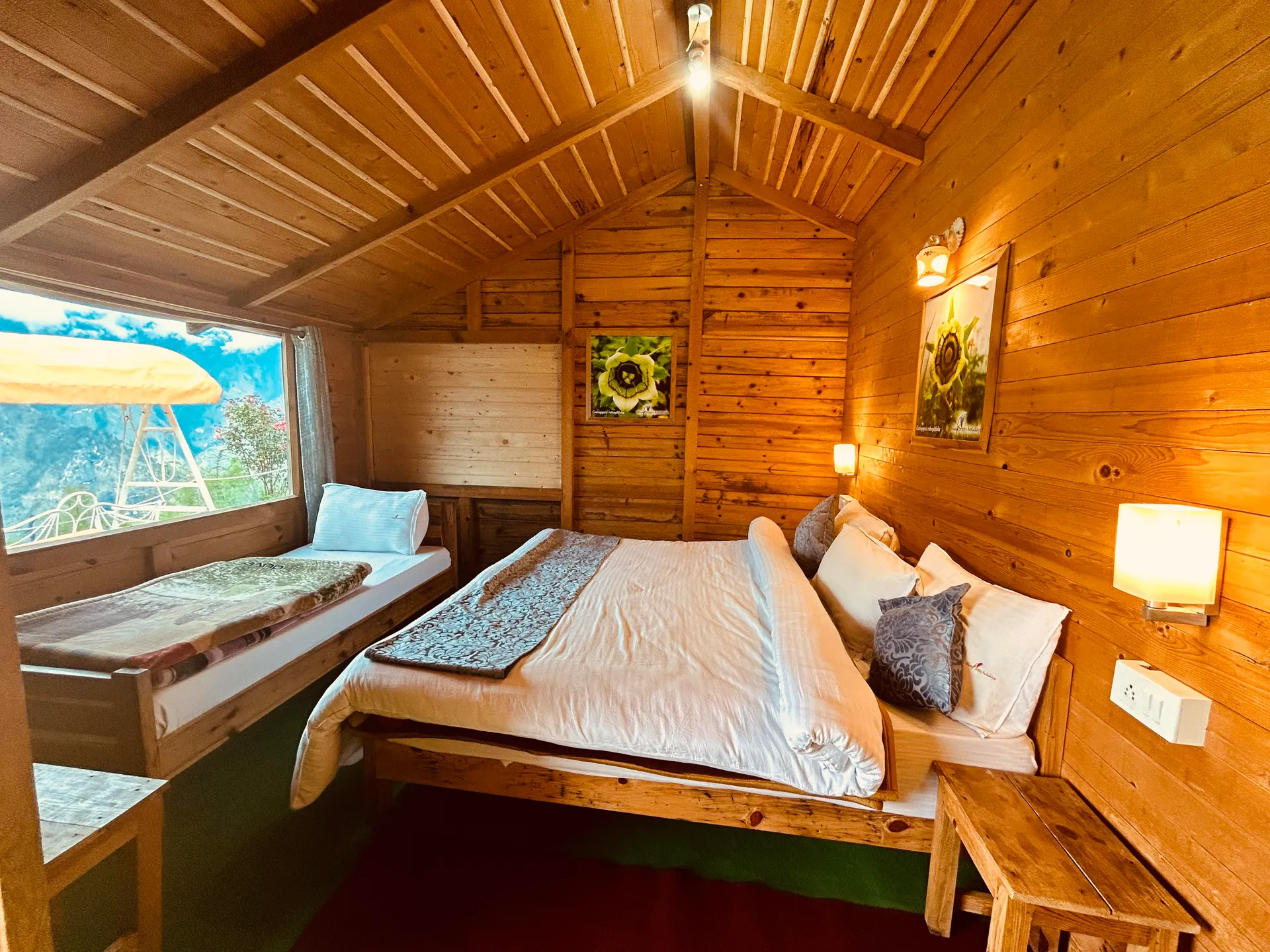Blue Poppy Resort Auli - Near Auli Chairlift Room