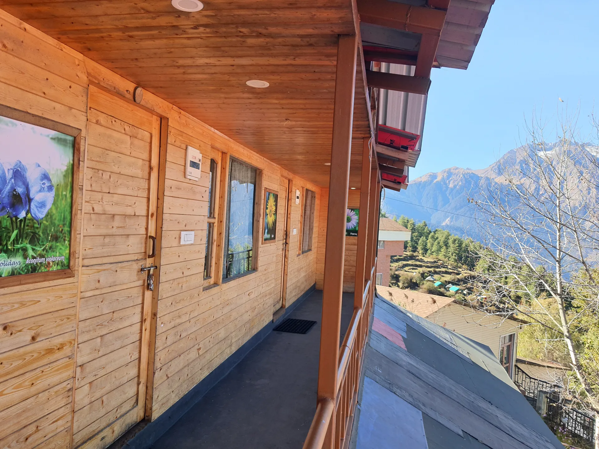 Blue Poppy Resort Auli - Near Auli Chairlift Room
