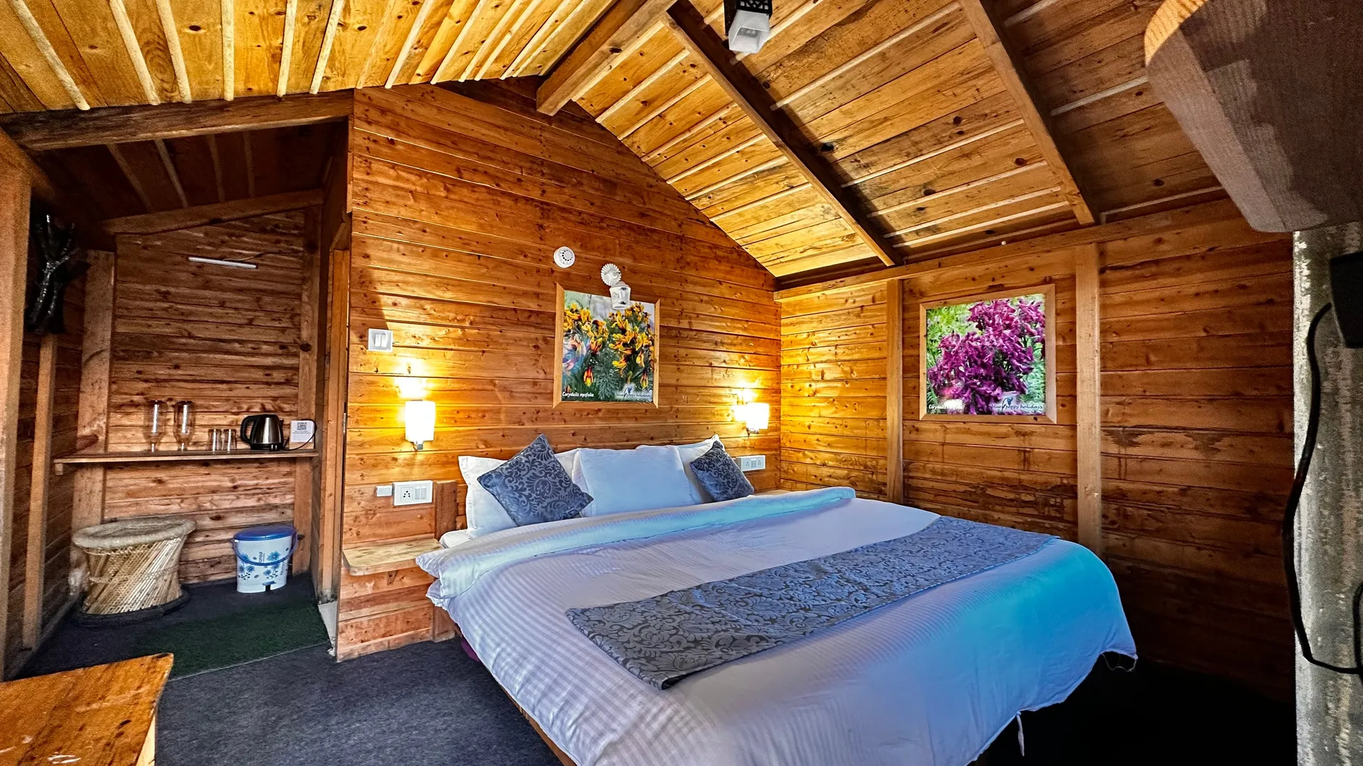 Blue Poppy Resort Auli - Near Auli Chairlift Room