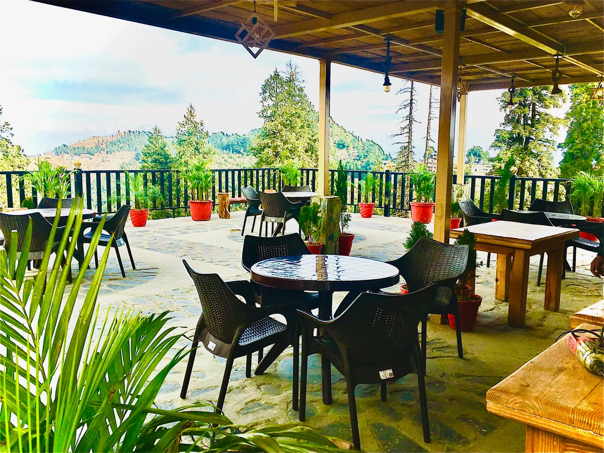 Hotel LA Riqueza Kanatal Restaurant