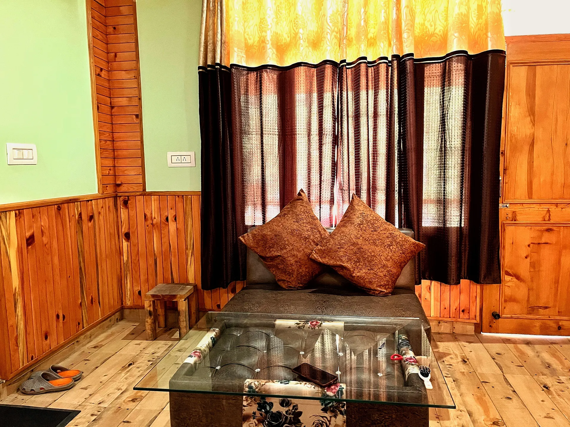 Hotel Anupam Kasol Common Area