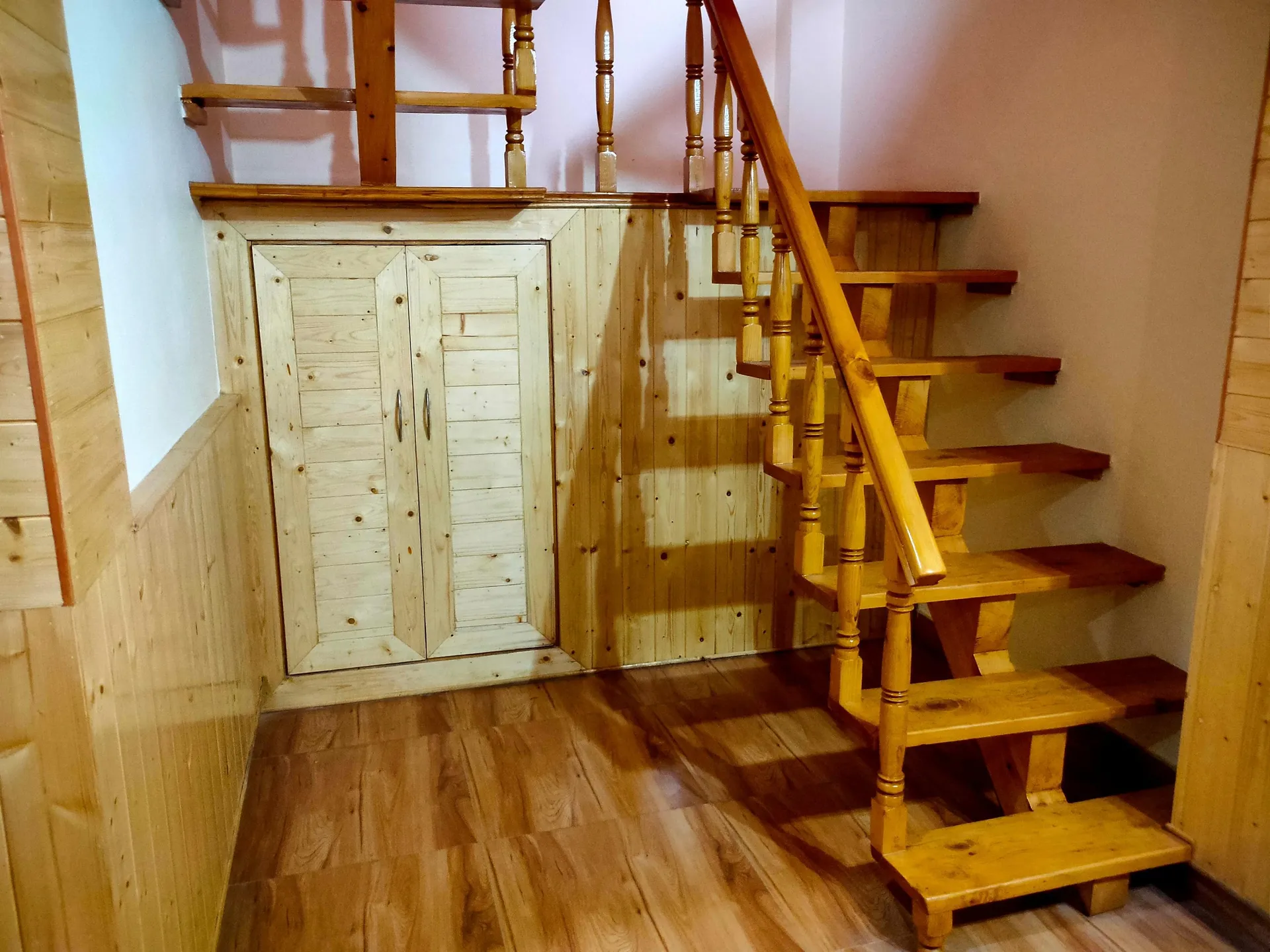 Hotel Anupam Kasol Common Area