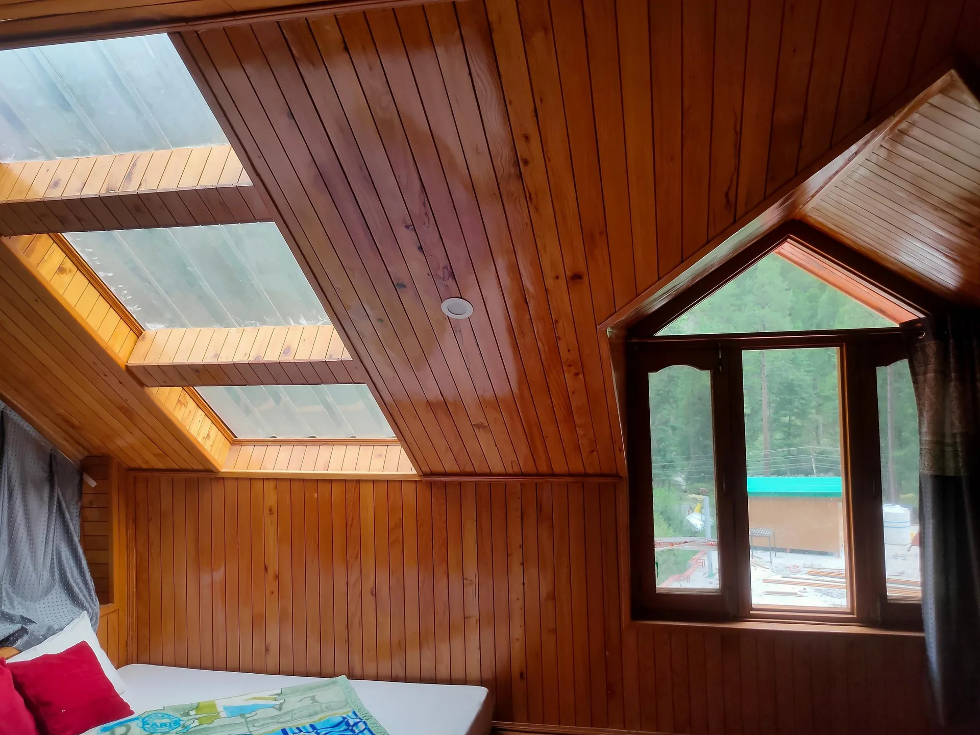 Hotel Anupam Kasol Common Area