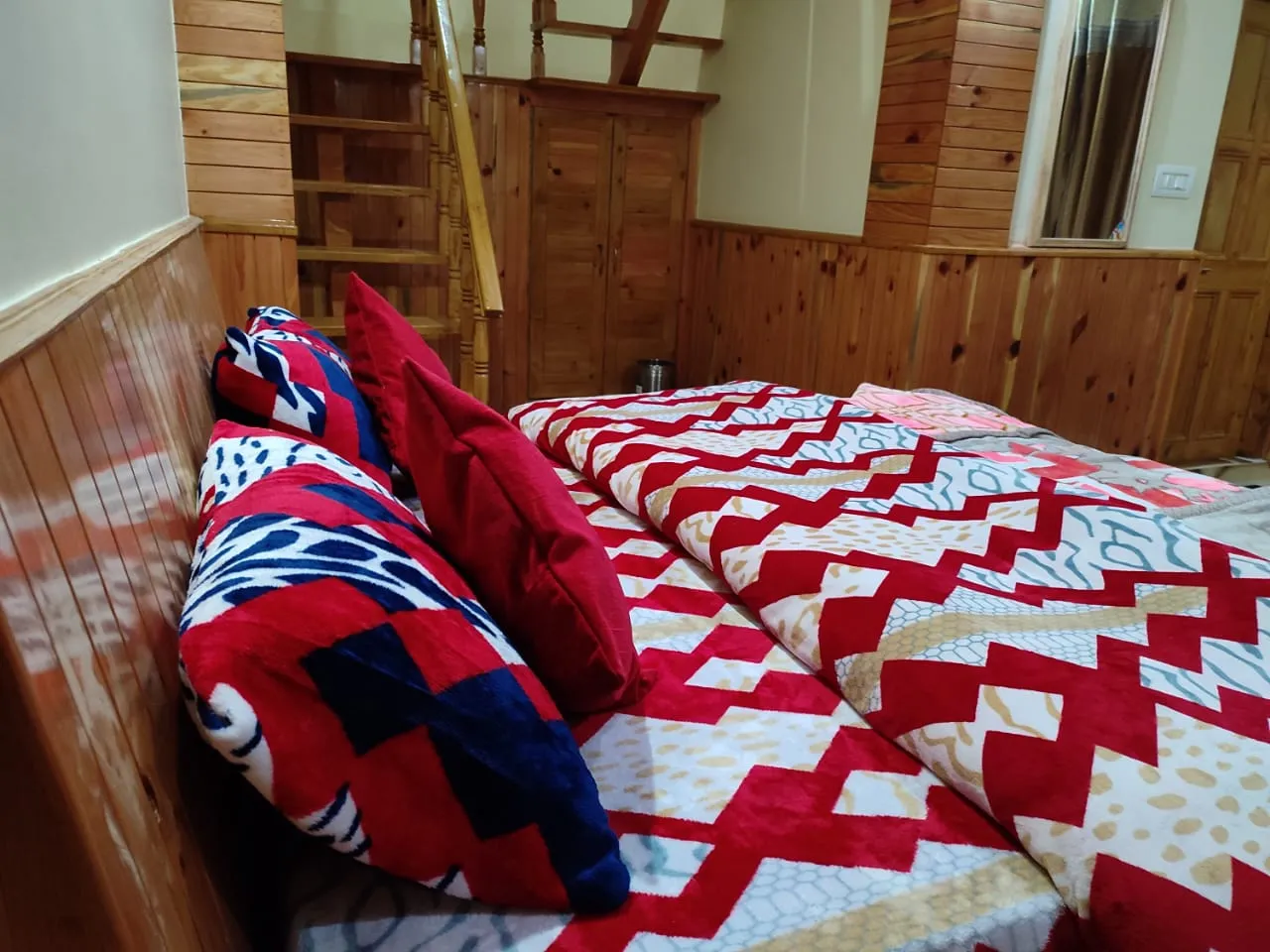 Hotel Anupam Kasol Room