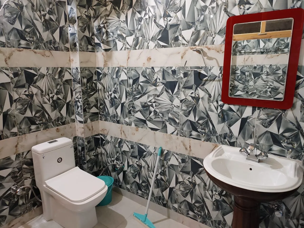 Hotel Anupam Kasol Room