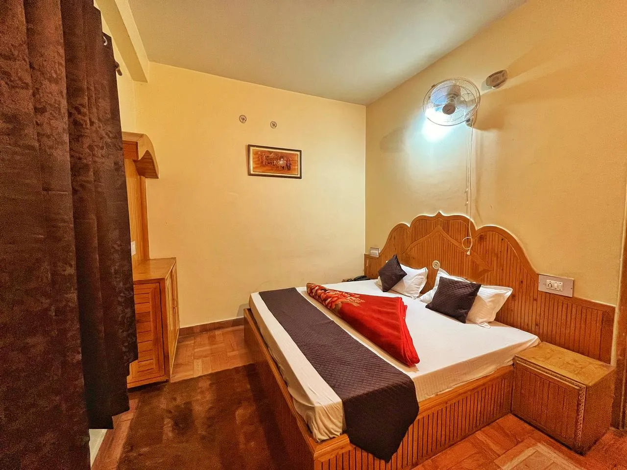 Hotel Anupam Kasol Room