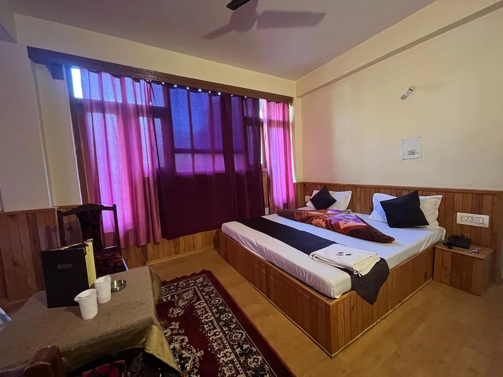 Hotel Anupam Kasol Room
