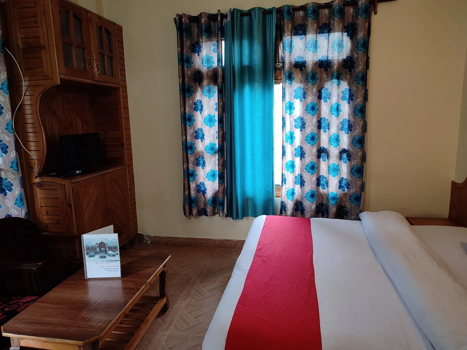 Hotel Anupam Kasol Room