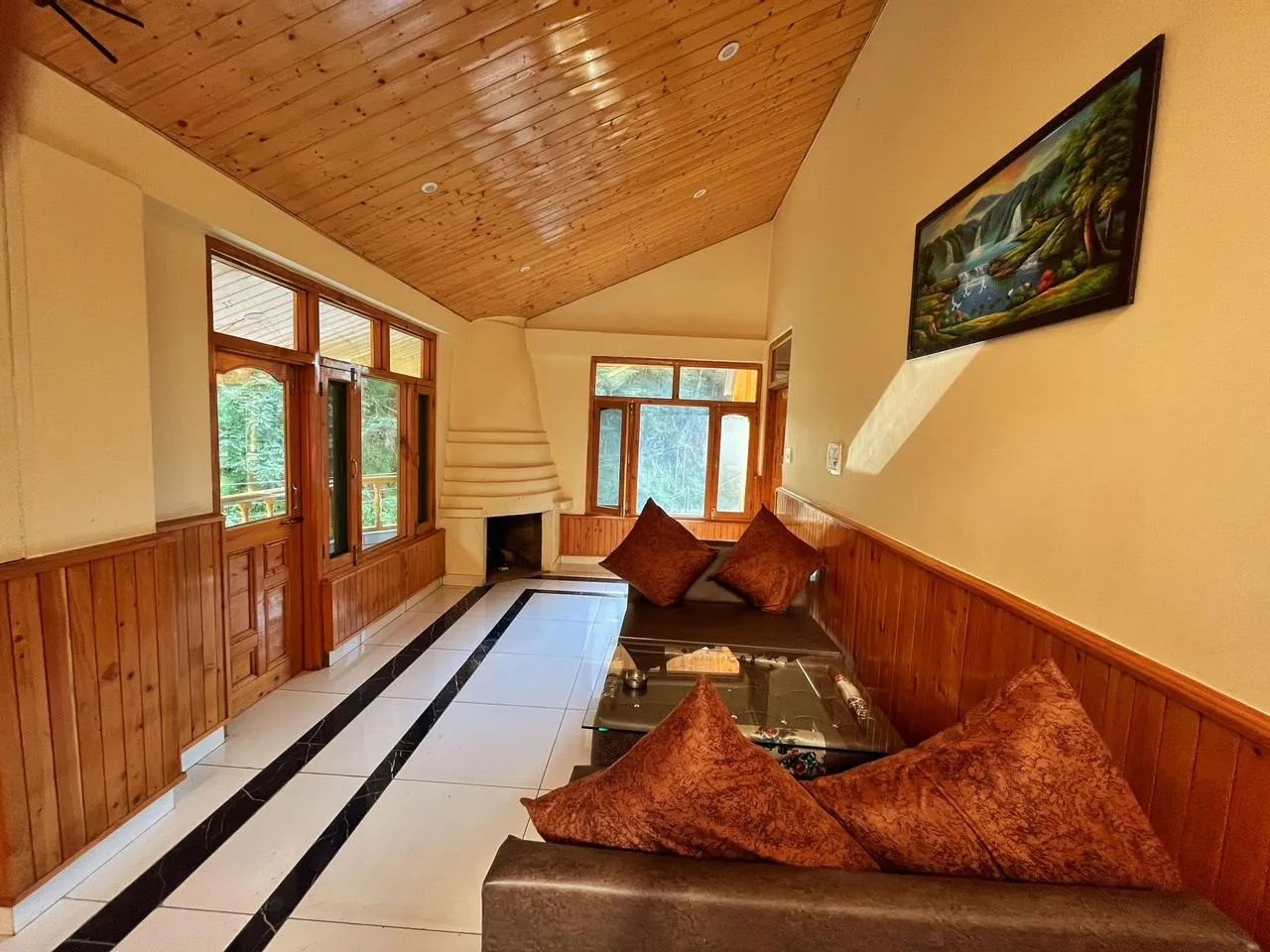 Hotel Anupam Kasol Room