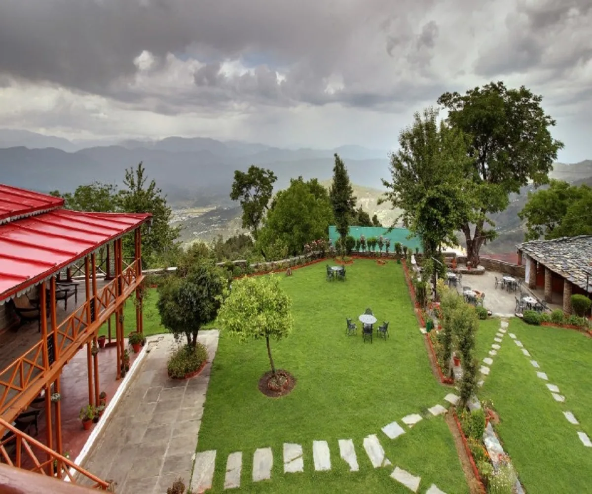 Chevron Eco Lodge Garden