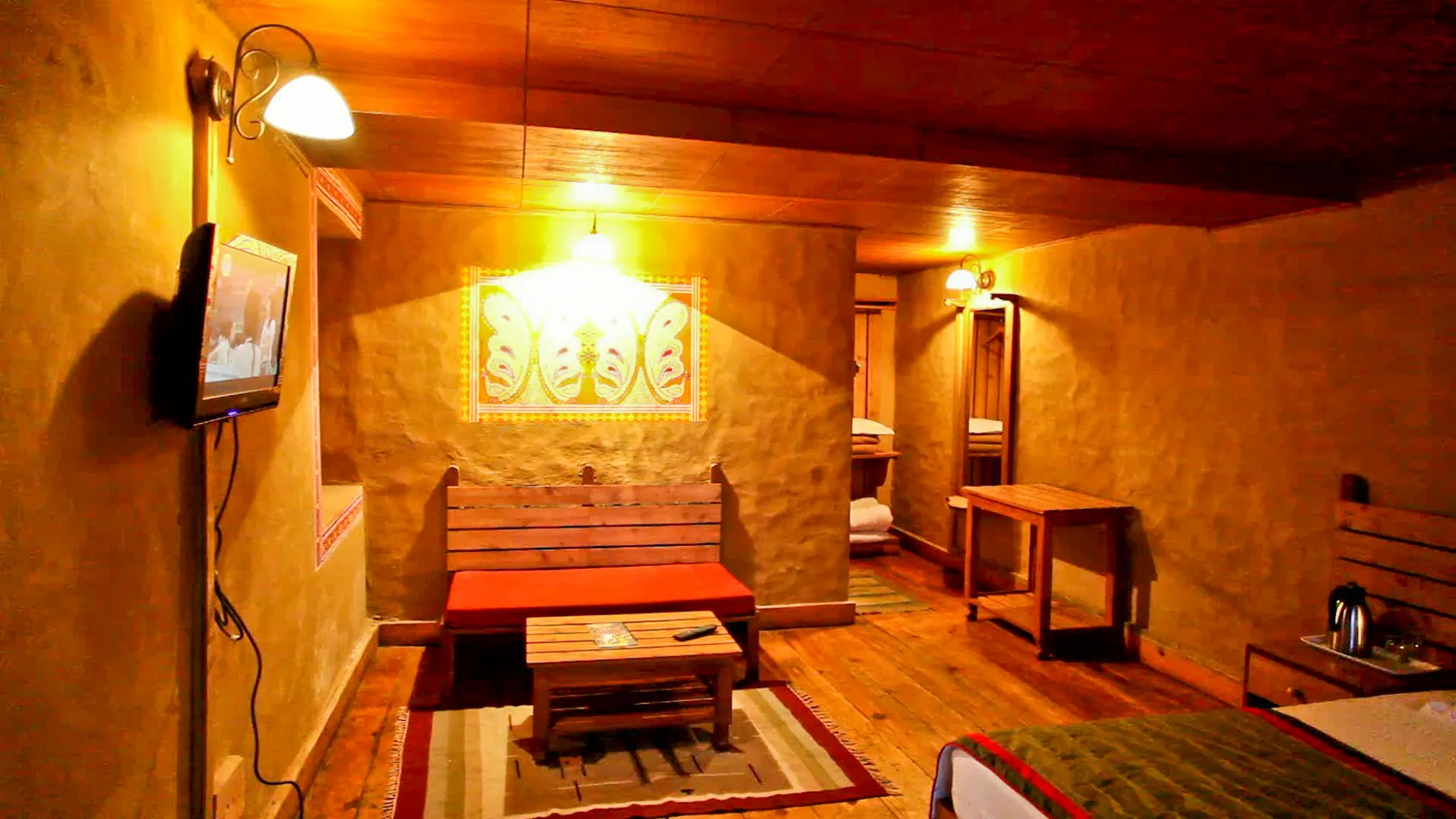 Chevron Eco Lodge Room