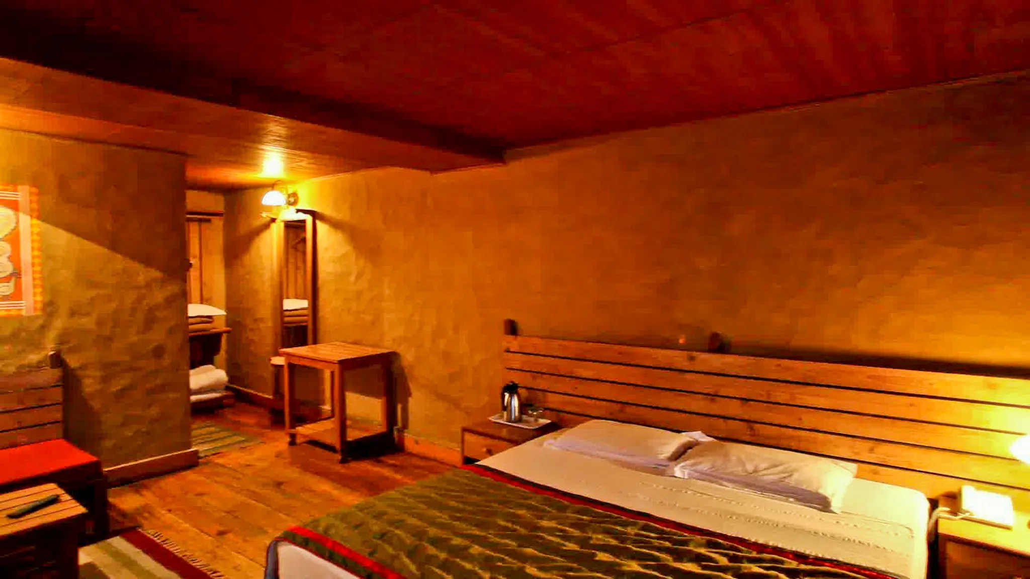Chevron Eco Lodge Room