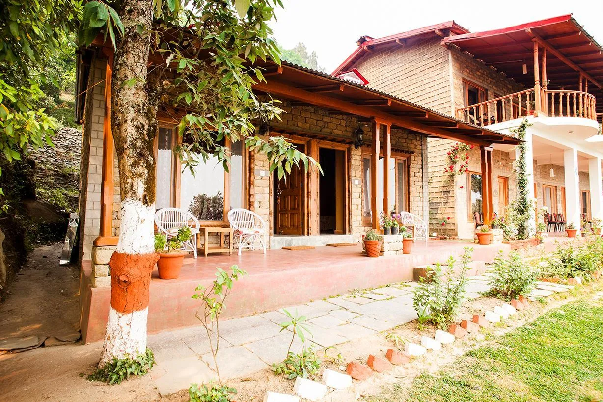 Hotel Chevron Mountain Villa Facade