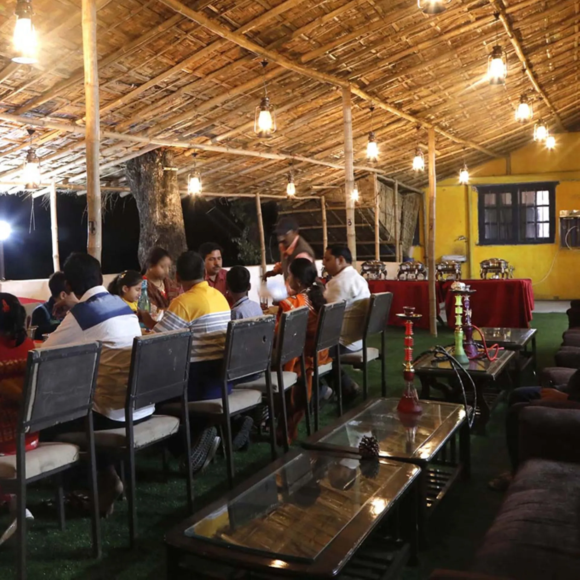 Hotel Kausani Retreat Restaurant