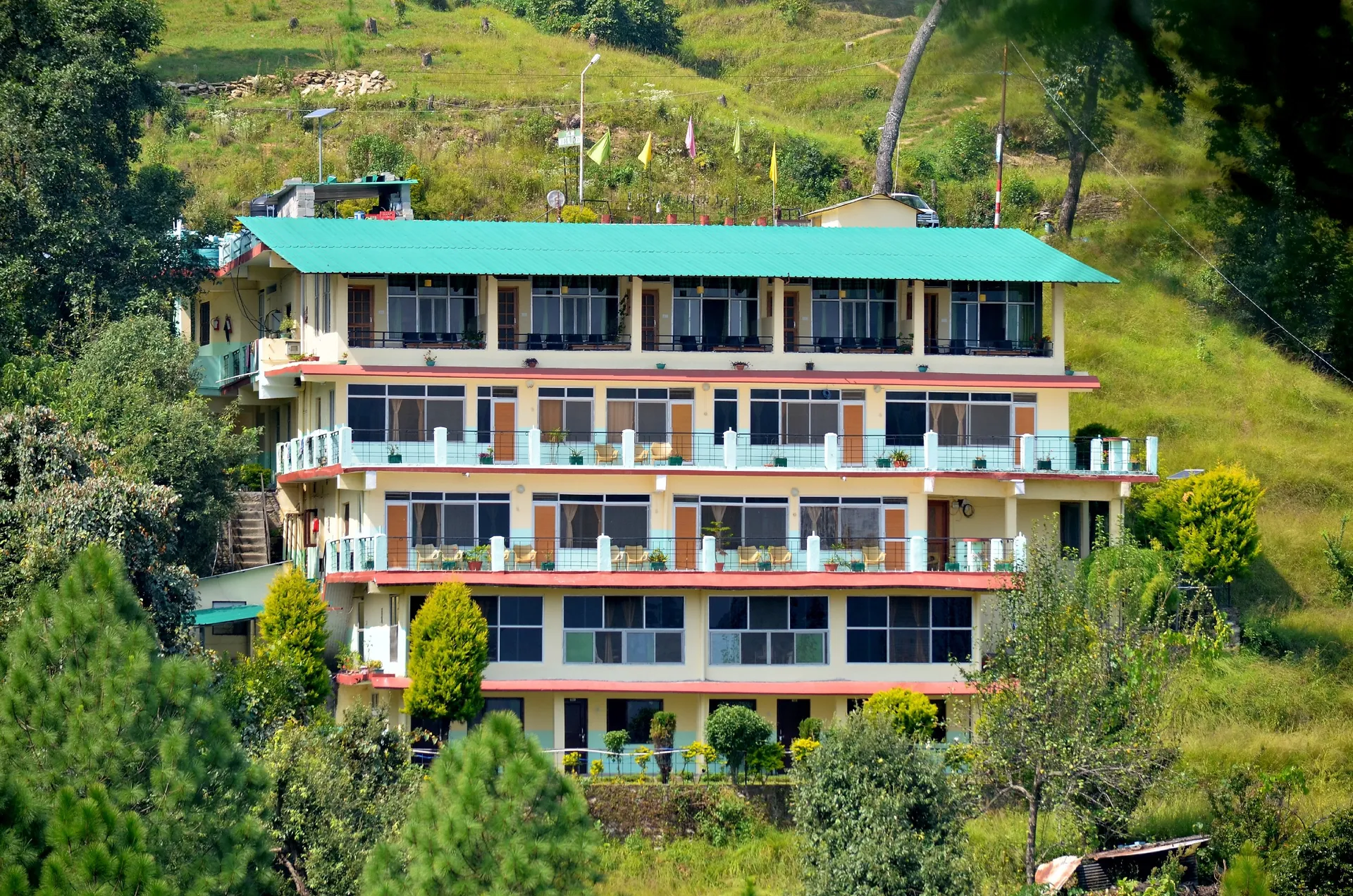 Nature's Valley Resort Facade