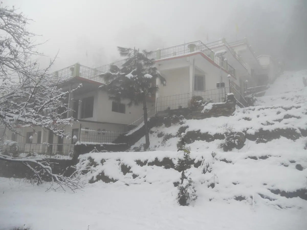 Nature's Valley Resort Facade