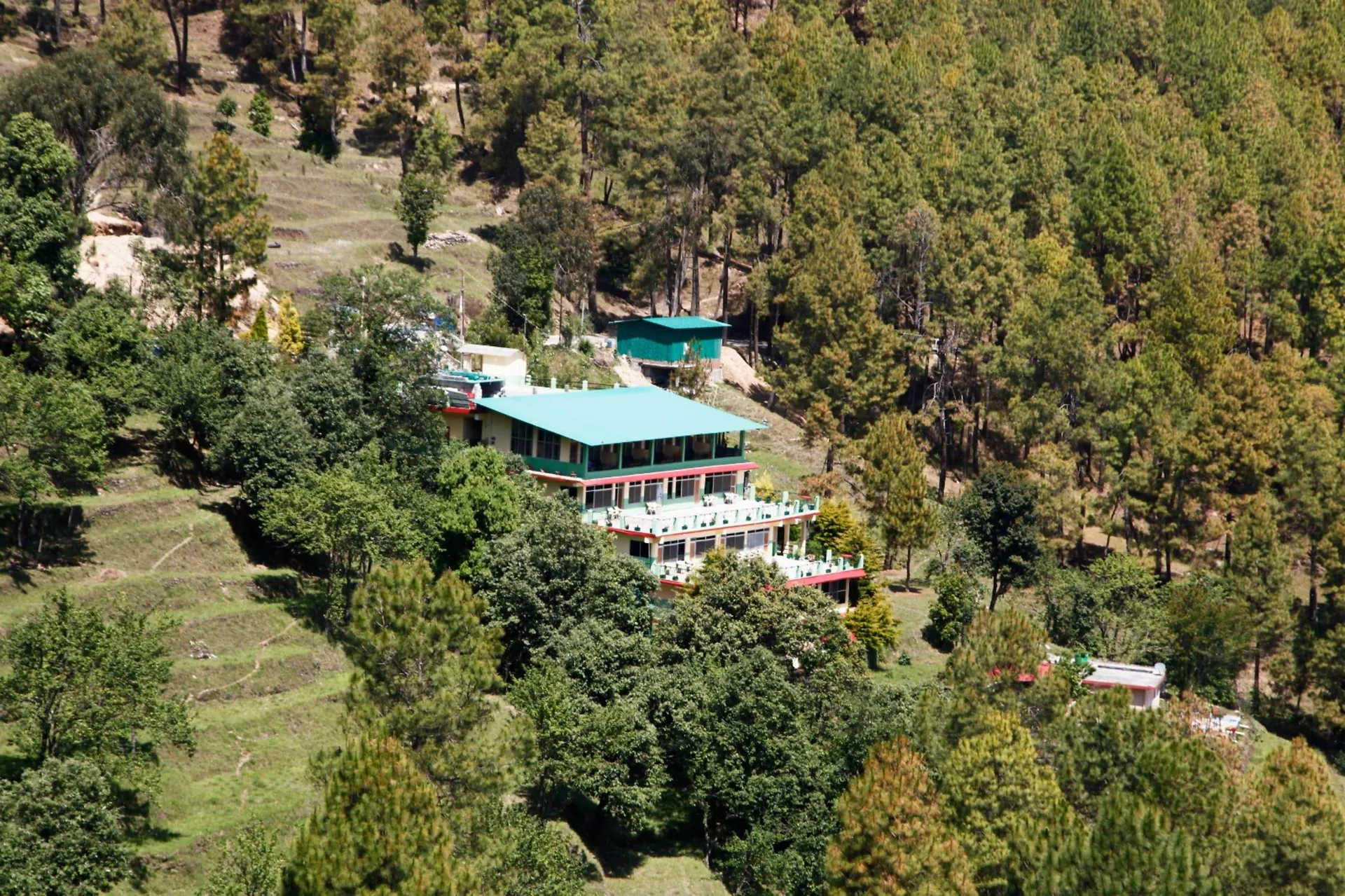 Nature's Valley Resort Outdoors