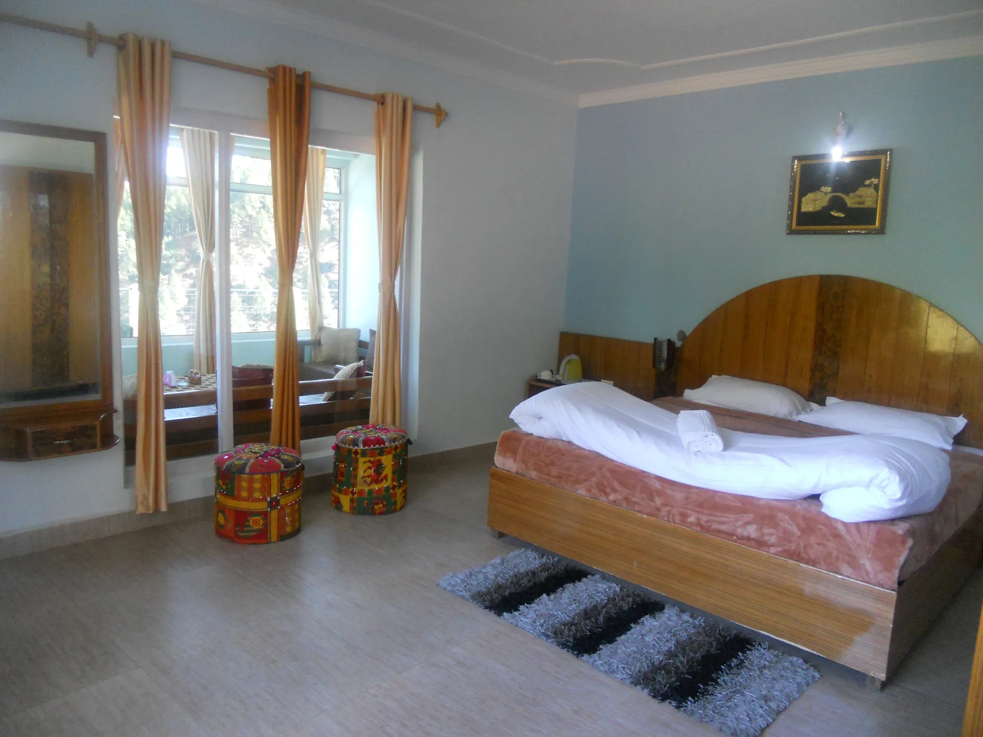 Nature's Valley Resort Room