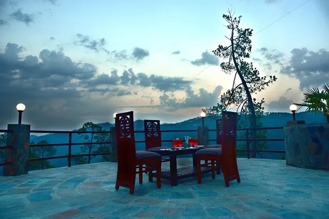 SUNITA HIMALAYAN PARADISE Outdoors
