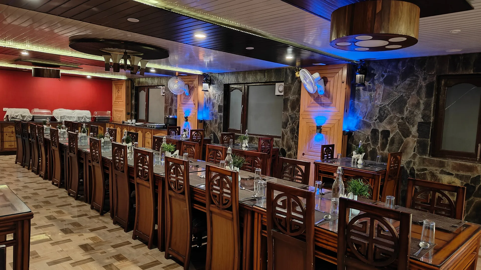 SUNITA HIMALAYAN PARADISE Restaurant