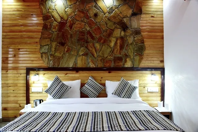 SUNITA HIMALAYAN PARADISE Room