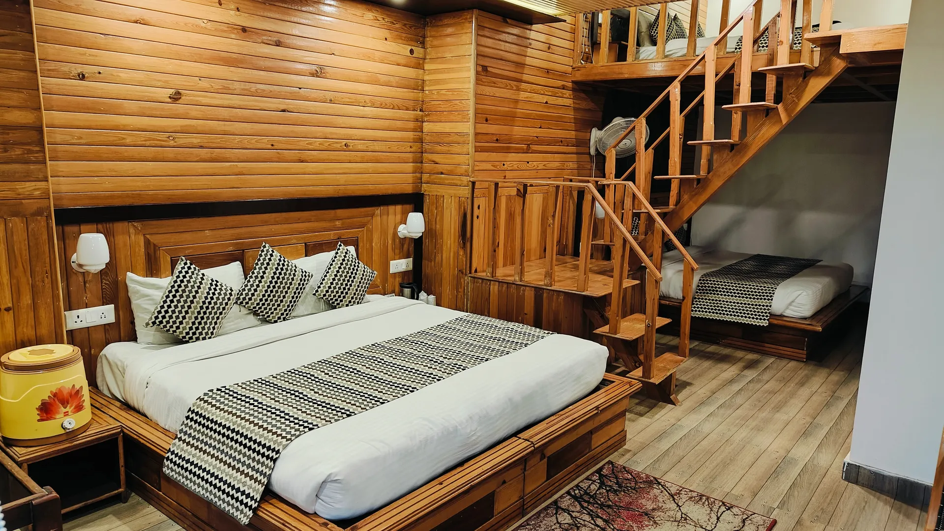 SUNITA HIMALAYAN PARADISE Room