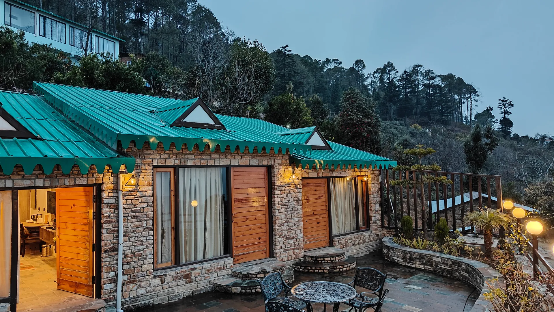 SUNITA HIMALAYAN PARADISE Room