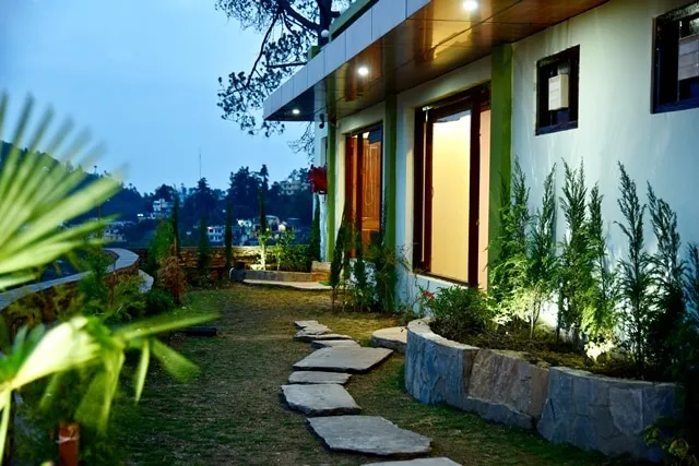SUNITA HIMALAYAN PARADISE Room