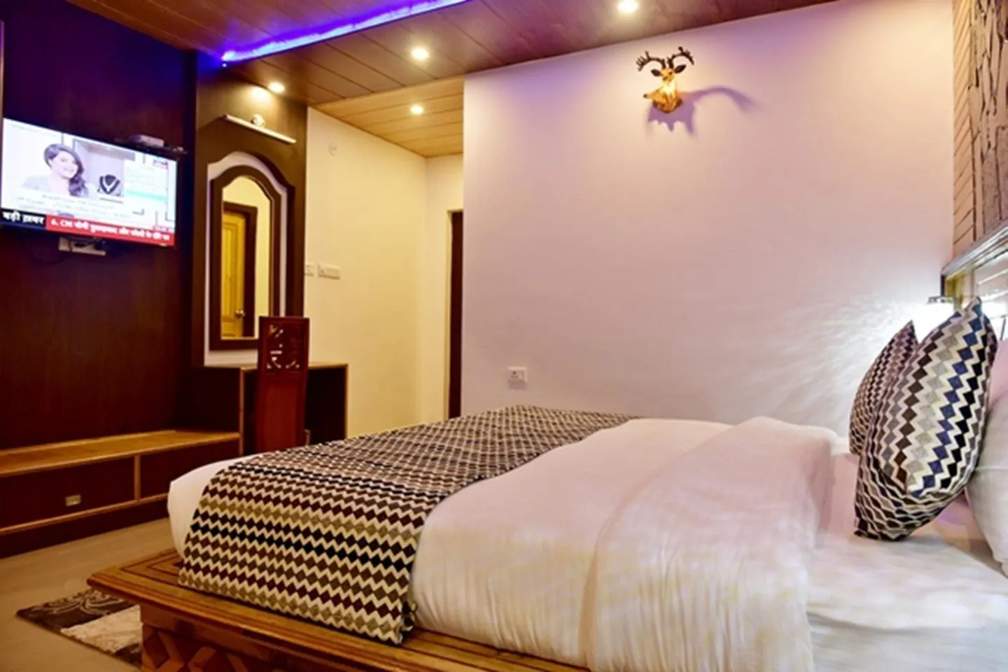 SUNITA HIMALAYAN PARADISE Room