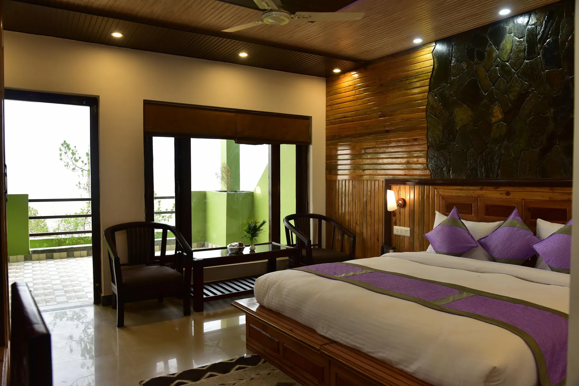 SUNITA HIMALAYAN PARADISE Room