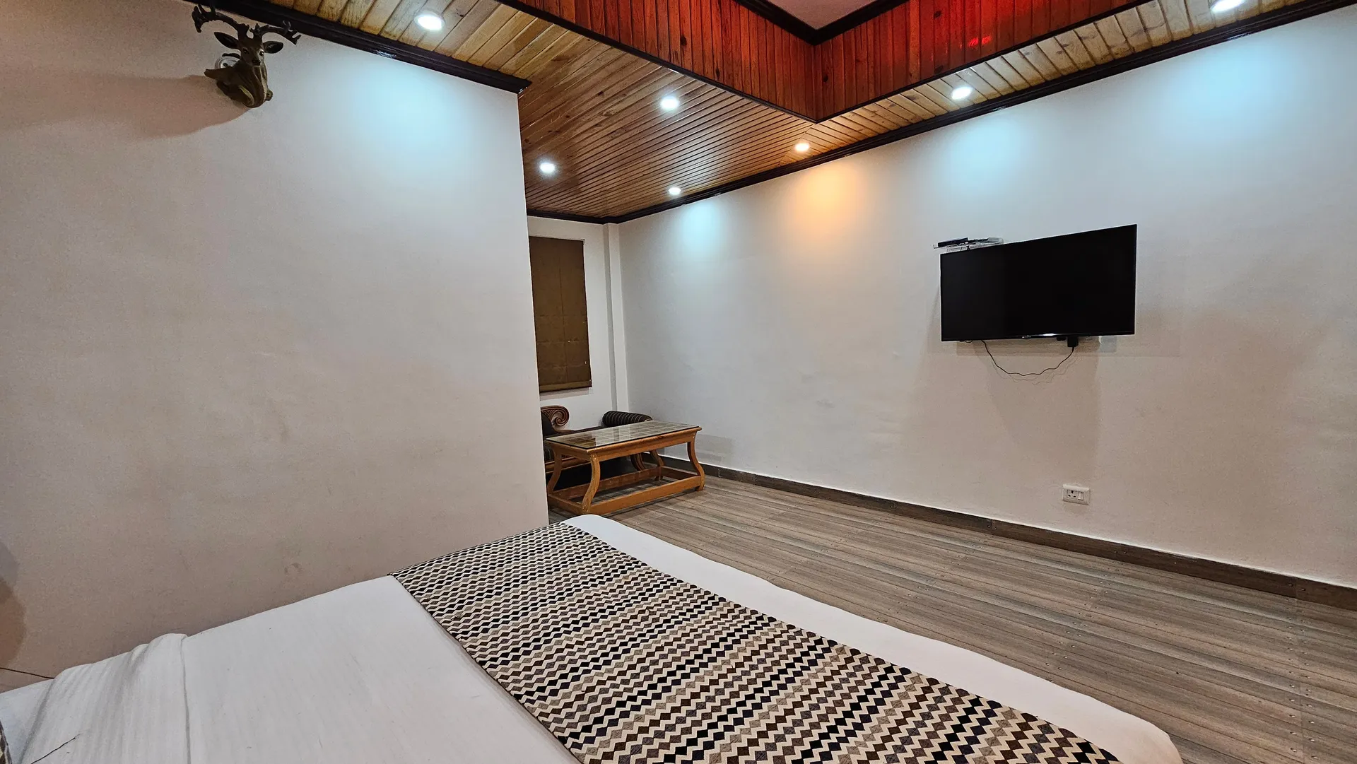 SUNITA HIMALAYAN PARADISE Room