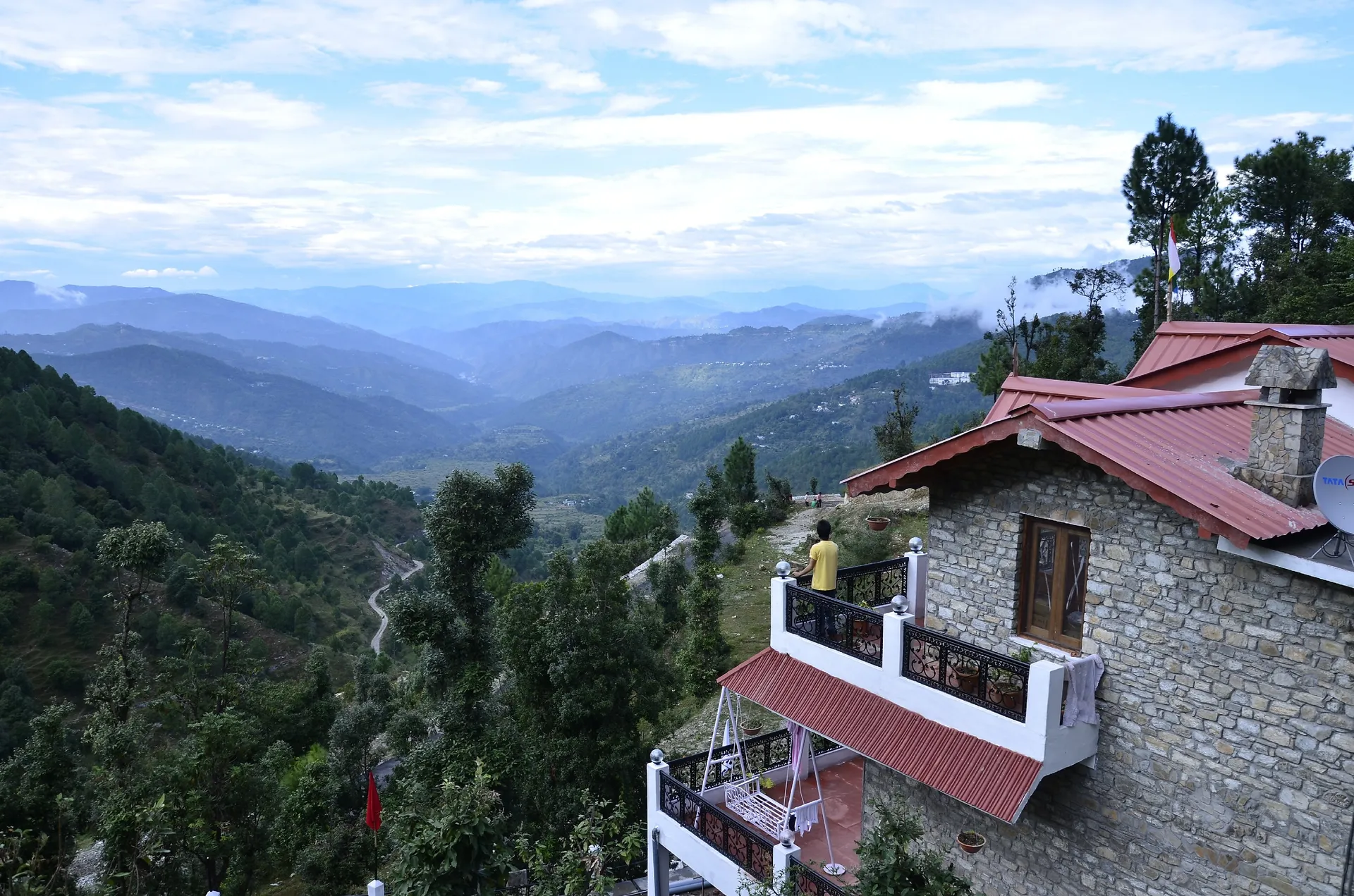 PARIJAT RETREAT  (30 KM FROM RANIKHET TOWARDS JIM CORBET) Common Area