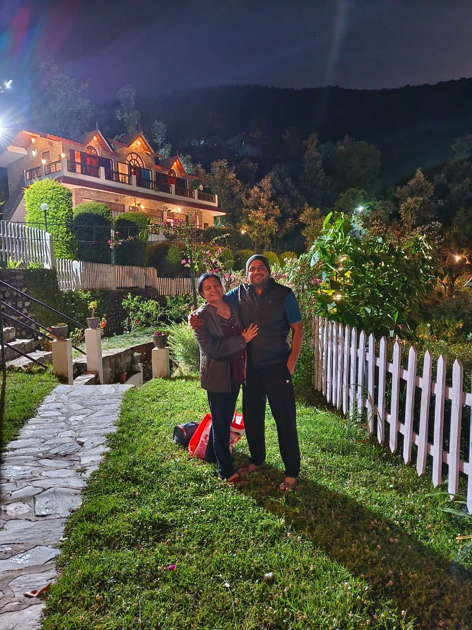 PARIJAT RETREAT  (30 KM FROM RANIKHET TOWARDS JIM CORBET) Garden