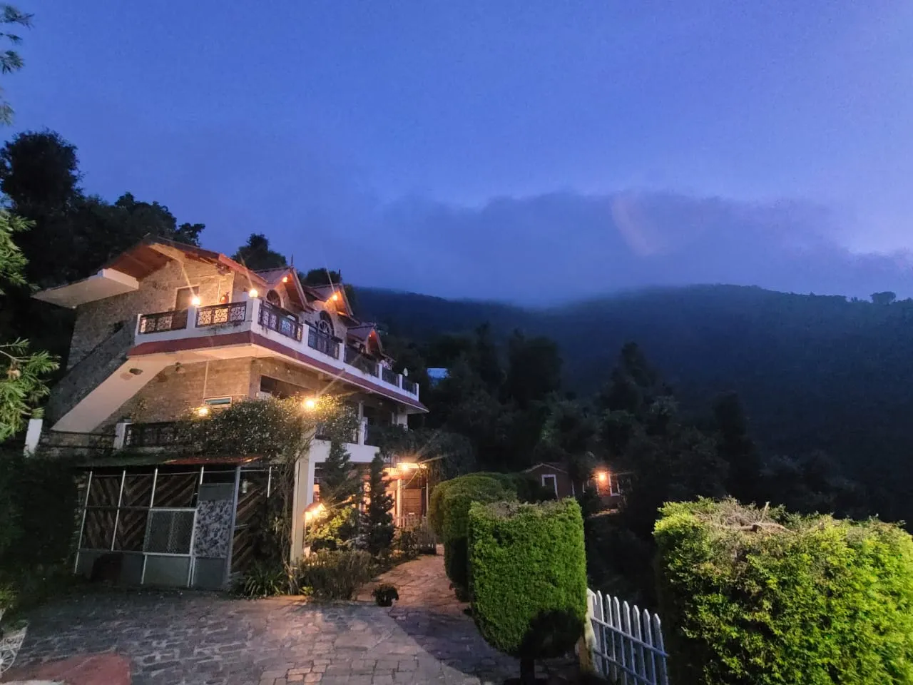 PARIJAT RETREAT  (30 KM FROM RANIKHET TOWARDS JIM CORBET) Outdoors