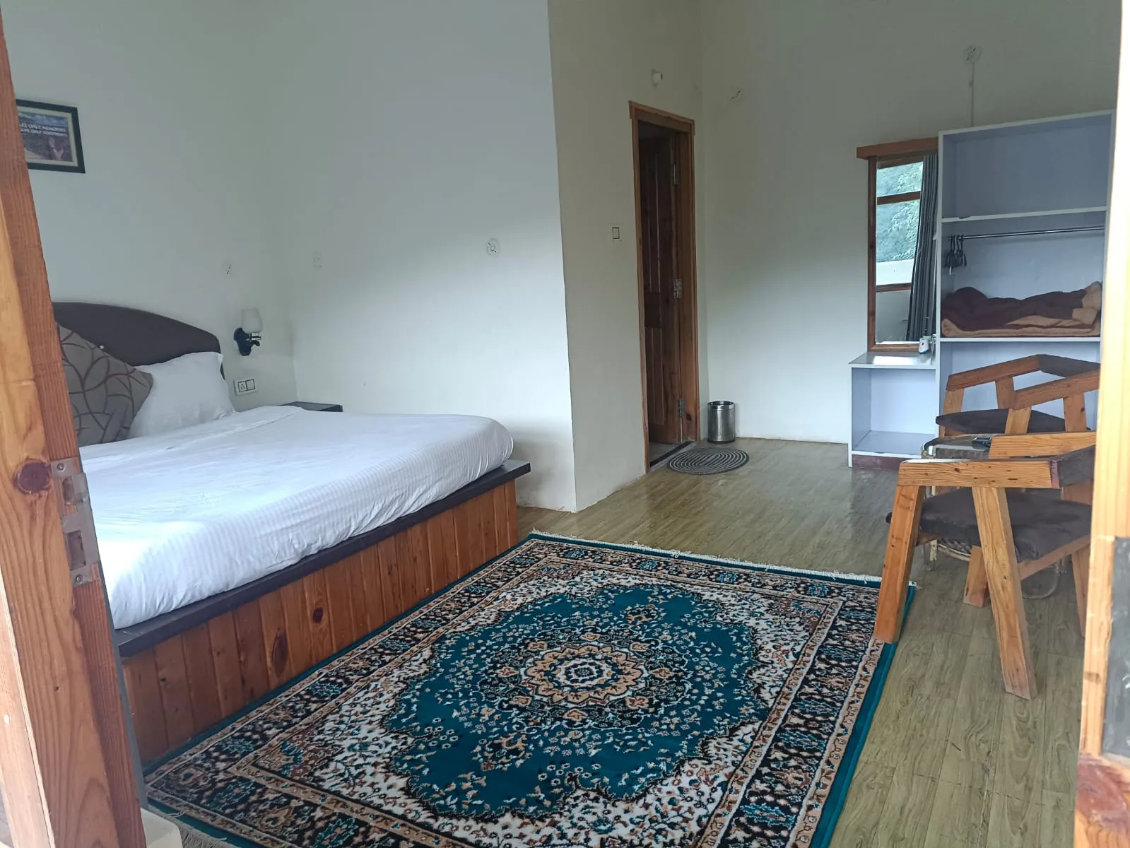 PARIJAT RETREAT  (30 KM FROM RANIKHET TOWARDS JIM CORBET) Room