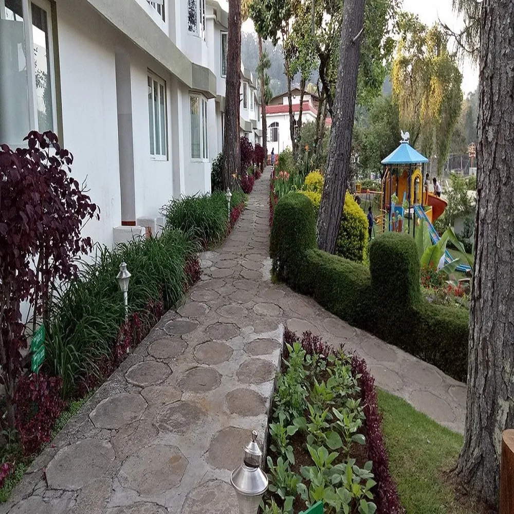 Sterling Kodai Lake Entrance