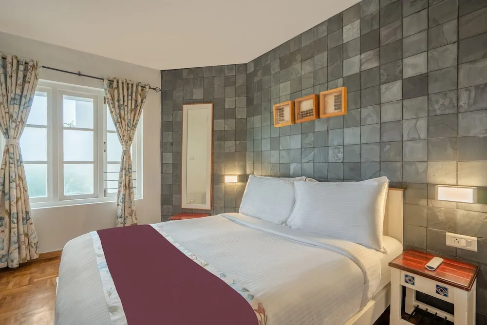 Sterling Kodai Lake Room