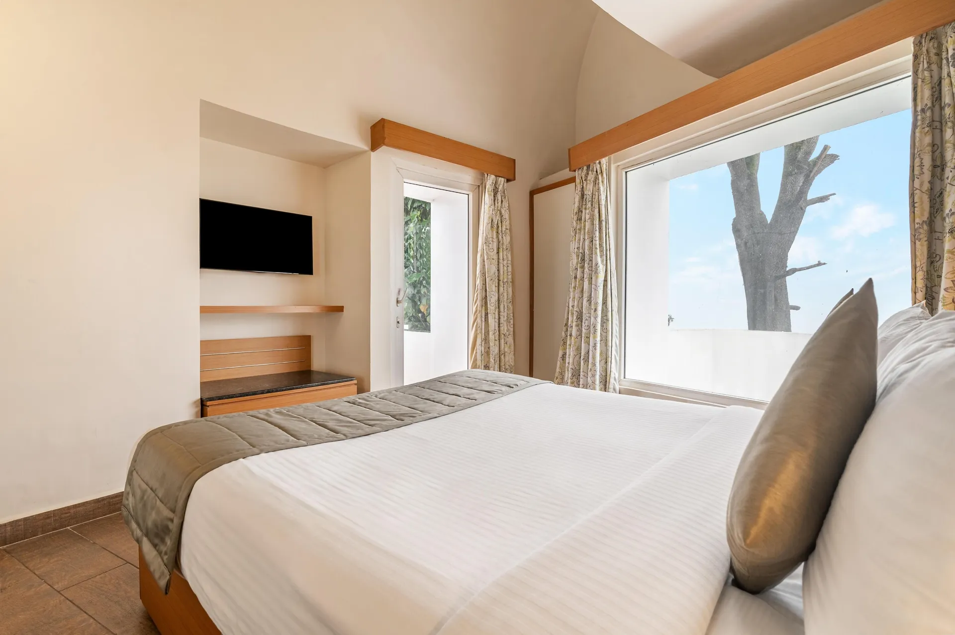 Sterling Kodai Valley Room