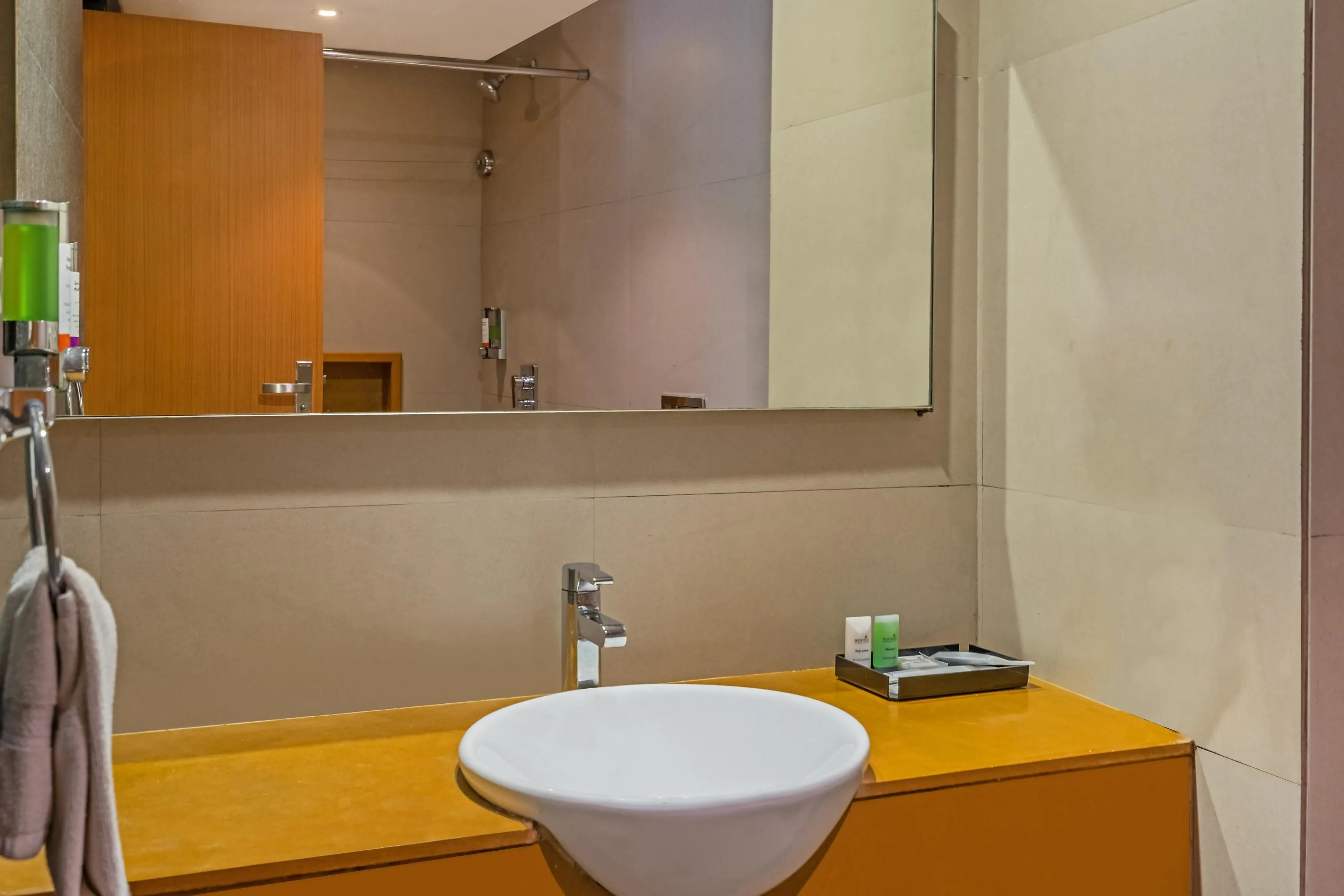Sterling Kodai Valley Room