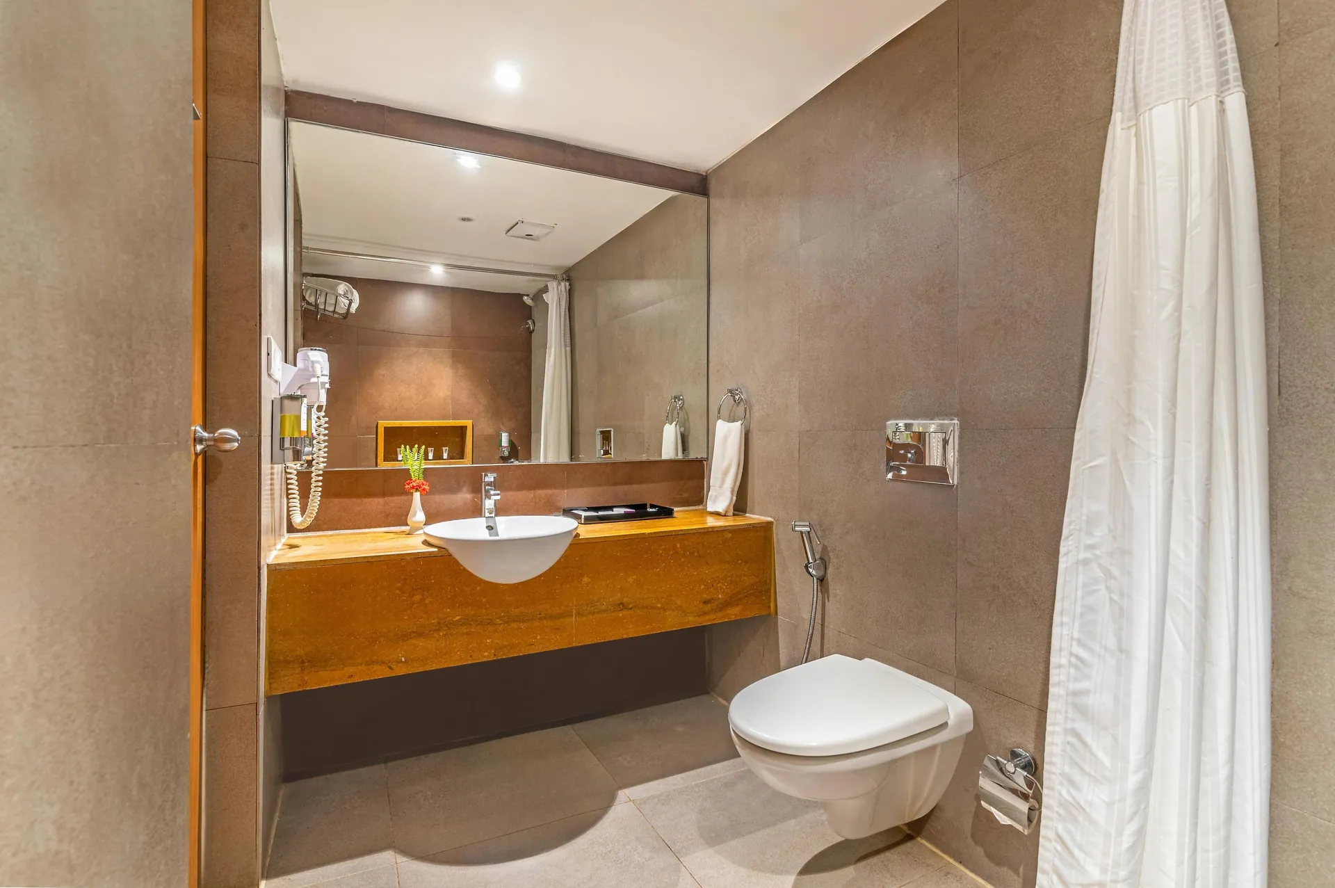 Sterling Kodai Valley Room