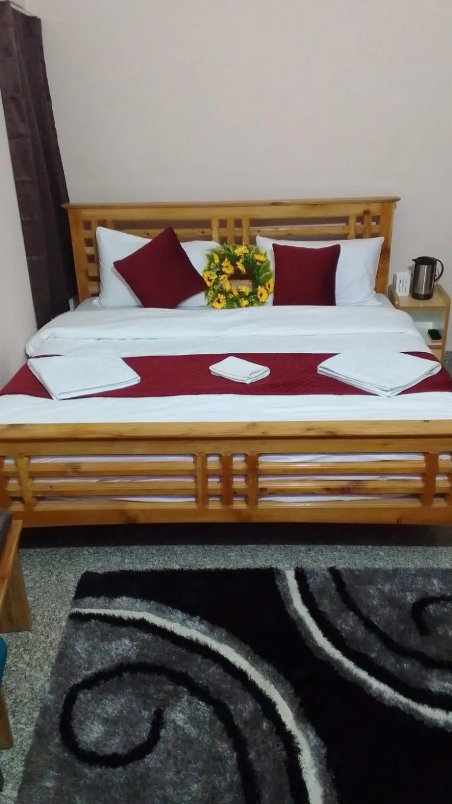 Hotel Lohaghat Regency Near Railway station Restaurant