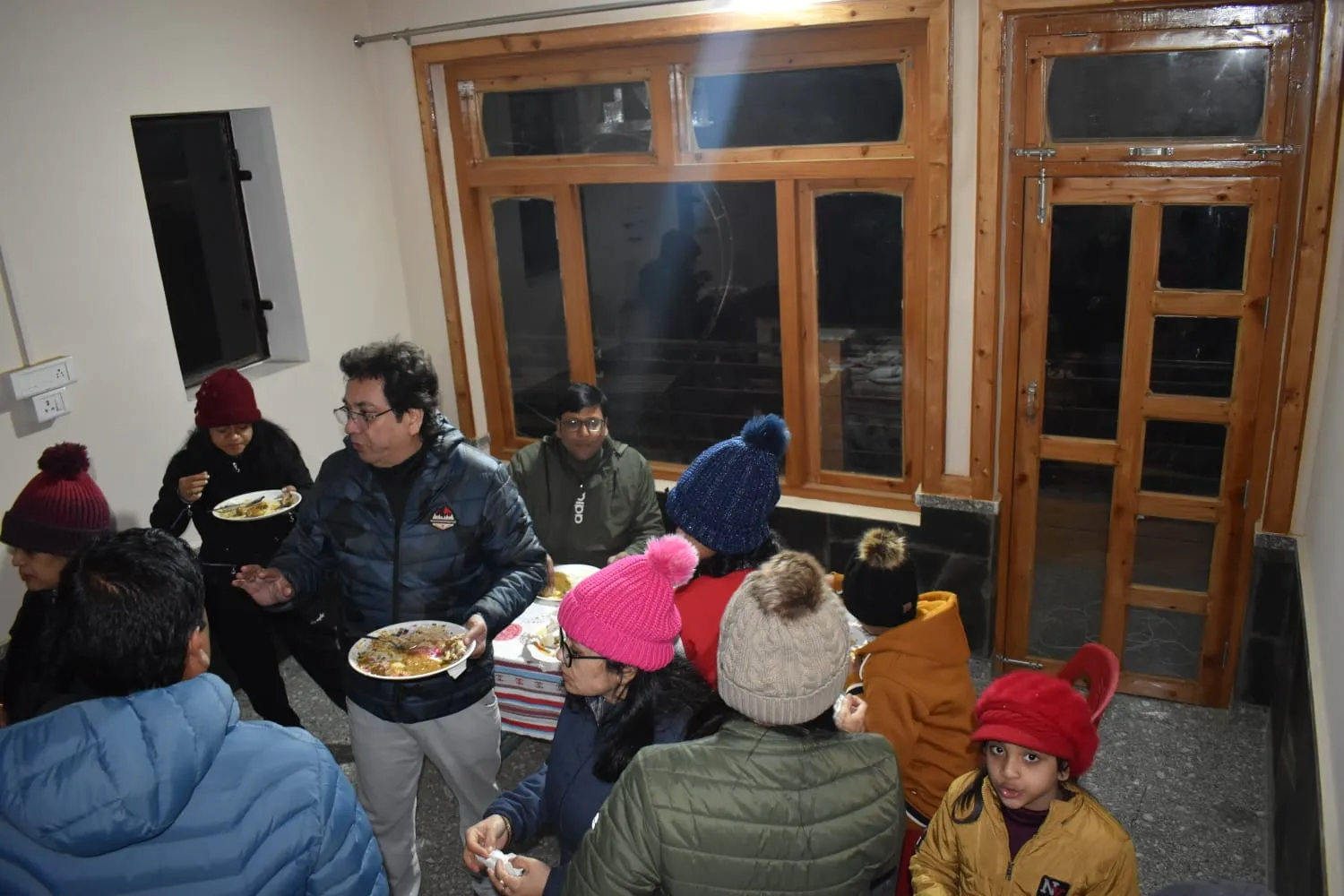 Hotel Lohaghat Regency Near Railway station Restaurant