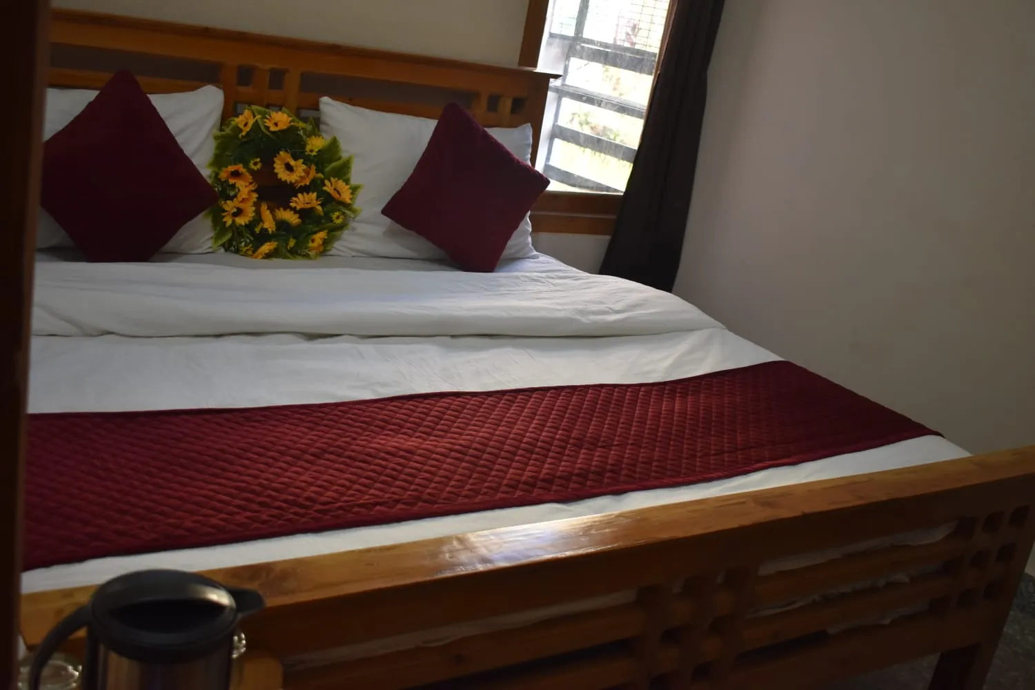 Hotel Lohaghat Regency Near Railway station Room