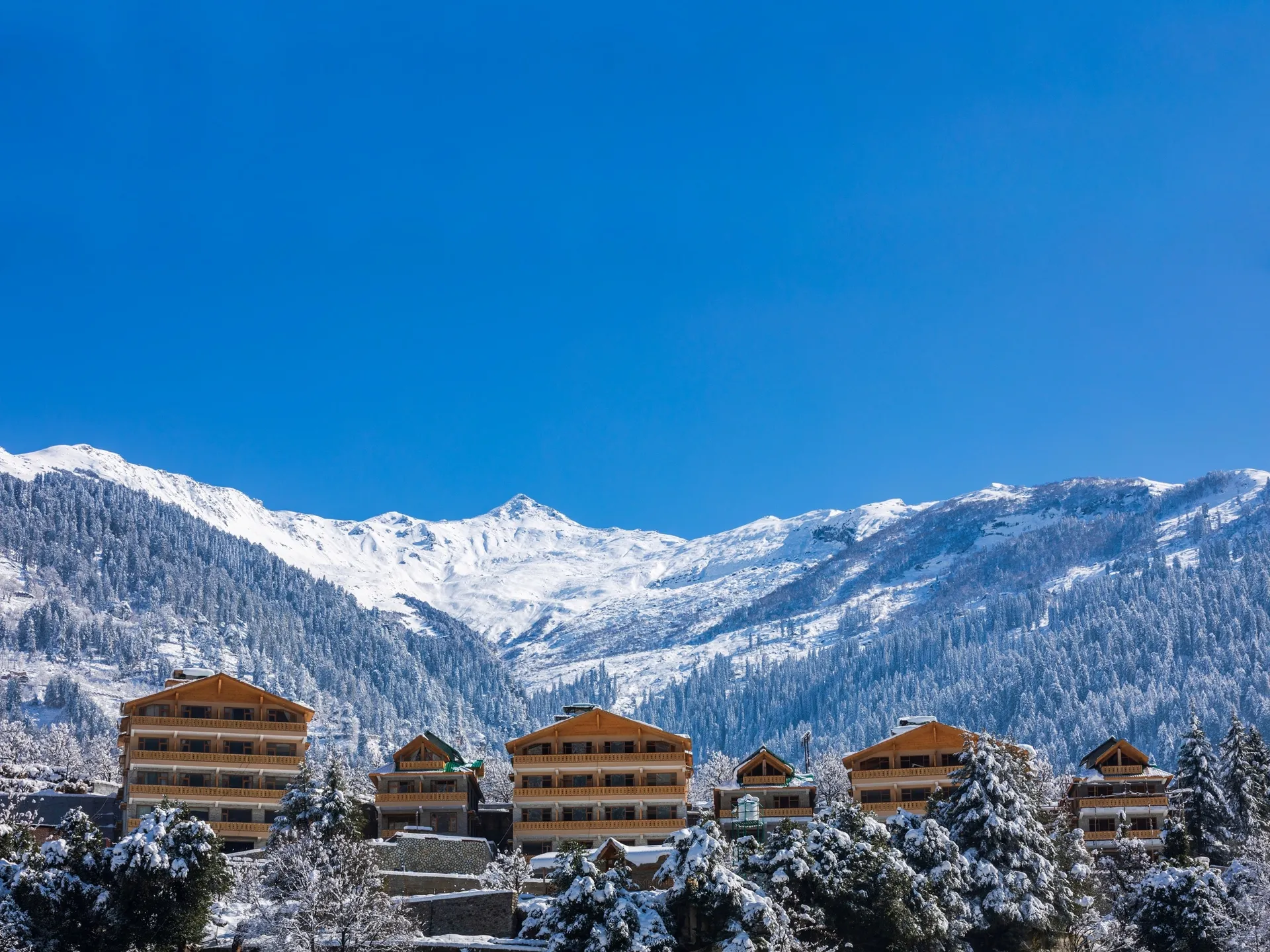 Ashapuri Village - Luxury Resort & Cottages Facade