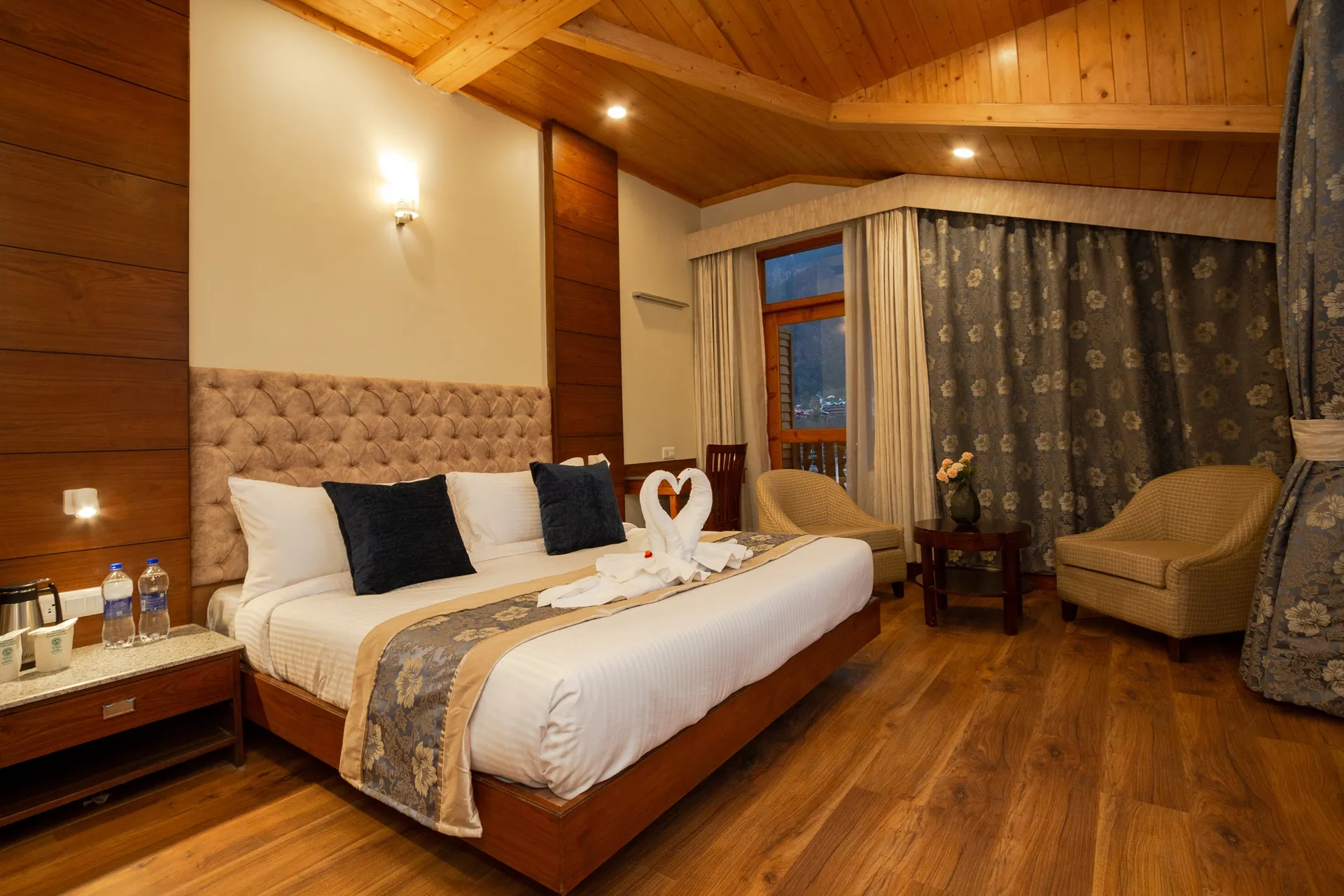Ashapuri Village - Luxury Resort & Cottages Room