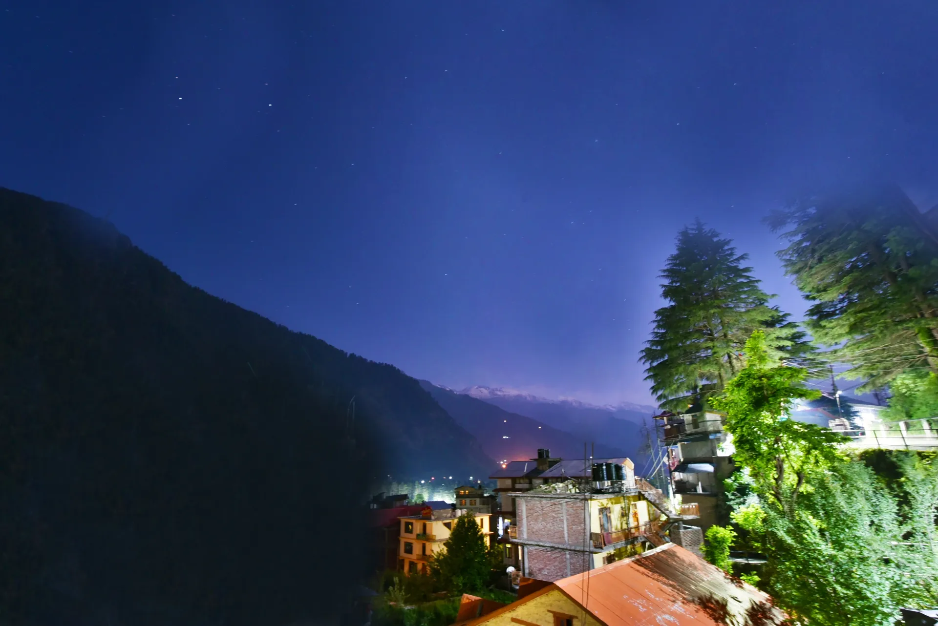 DLS Hotel Devlok Outdoors