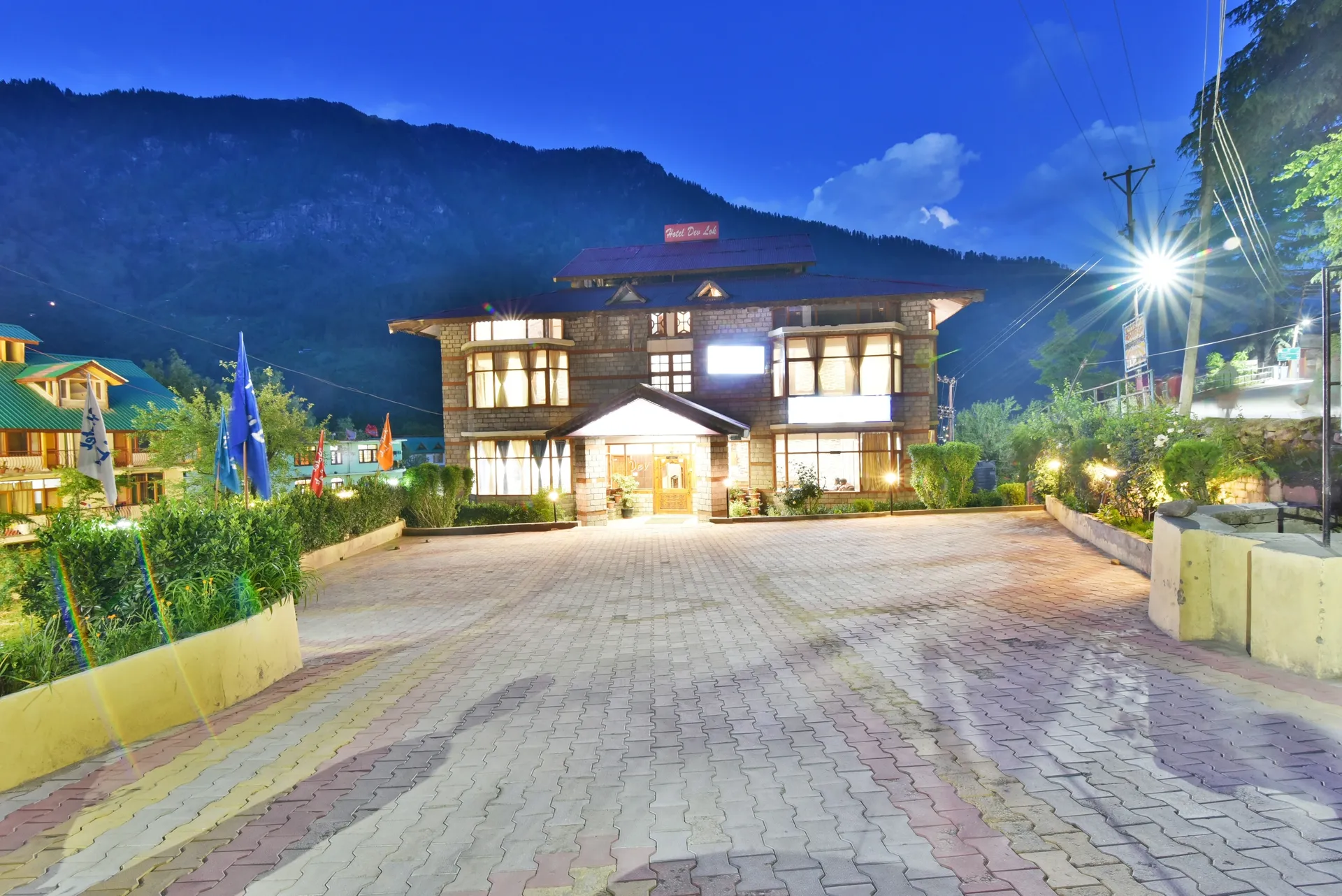 DLS Hotel Devlok Parking