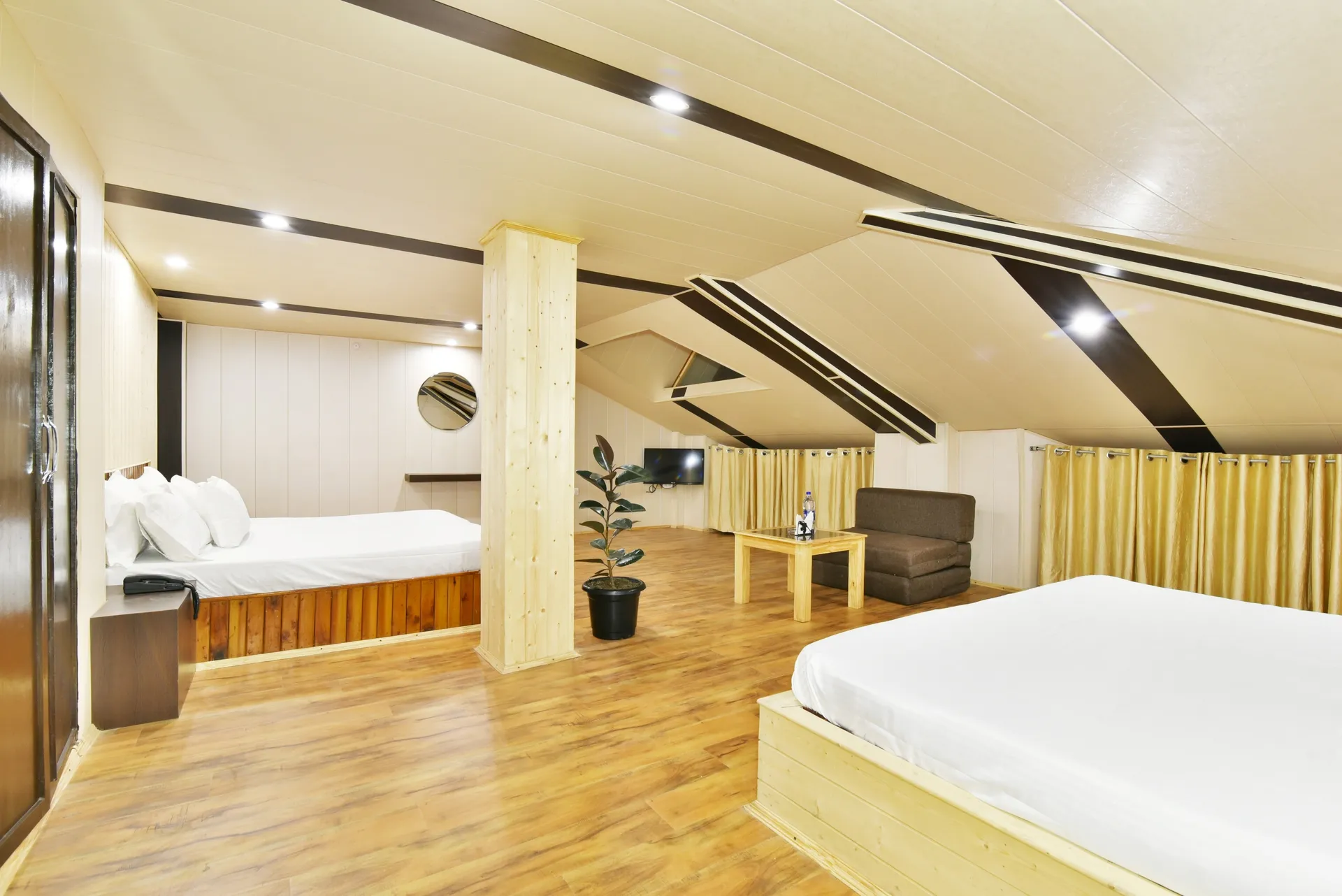 DLS Hotel Devlok Room