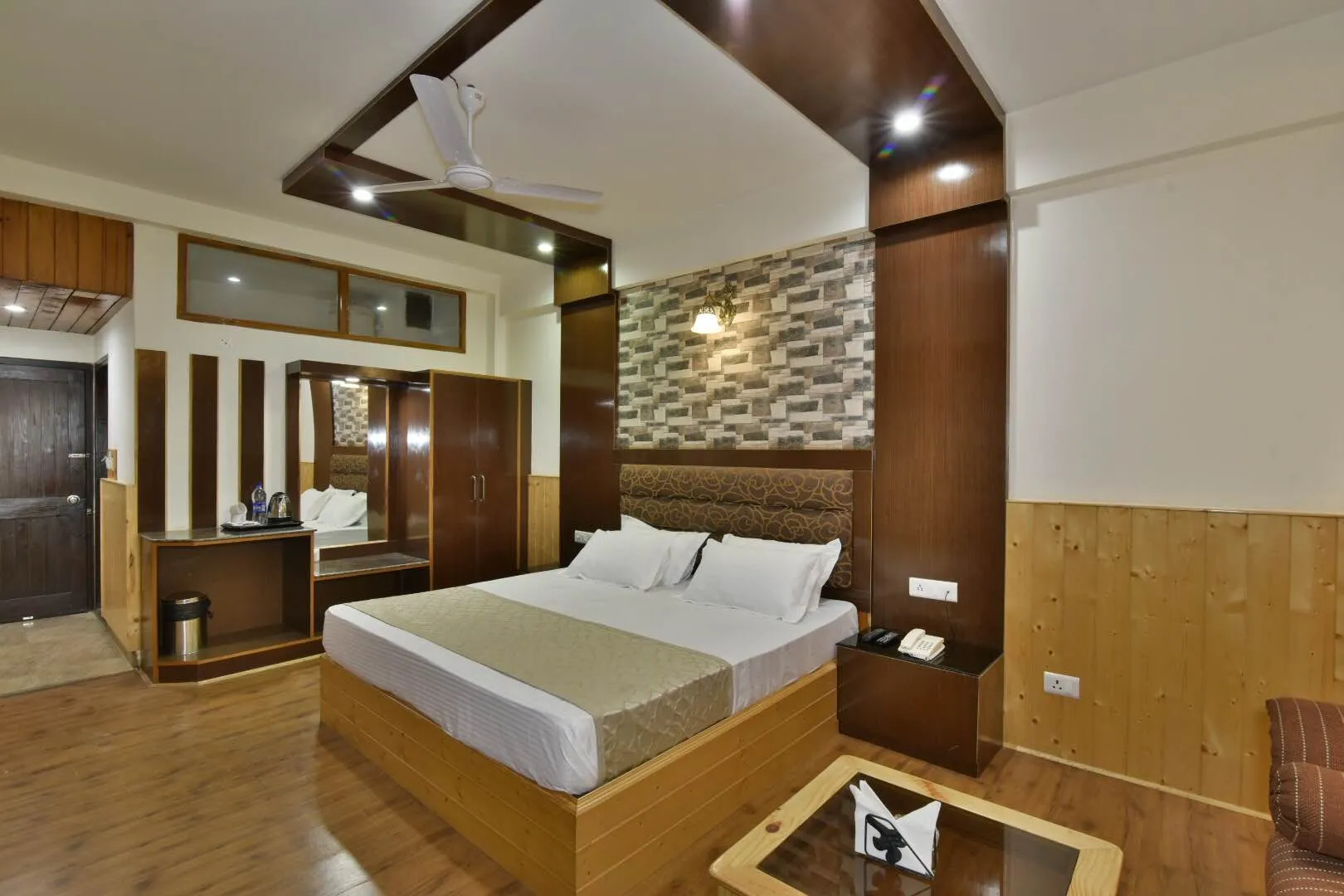 DLS Hotel Devlok Room