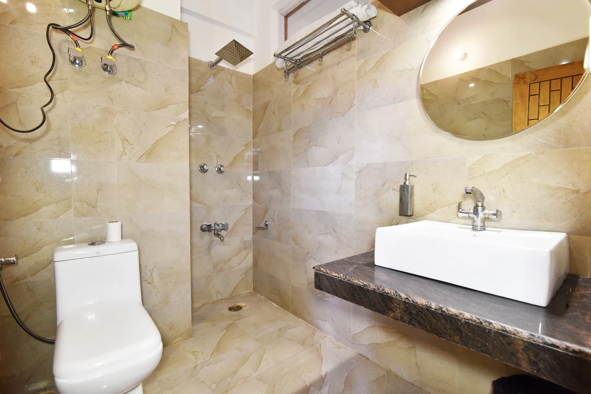 DLS Hotel Devlok Room